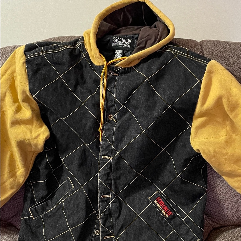 This is an older ecko unlimited heavyweight men’s coat